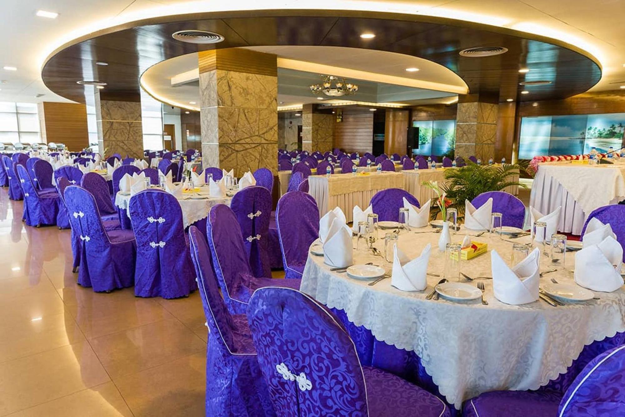 Fars Hotel & Resorts - Bar-Buffet-Pool-Spa Dhaka Zewnętrze zdjęcie