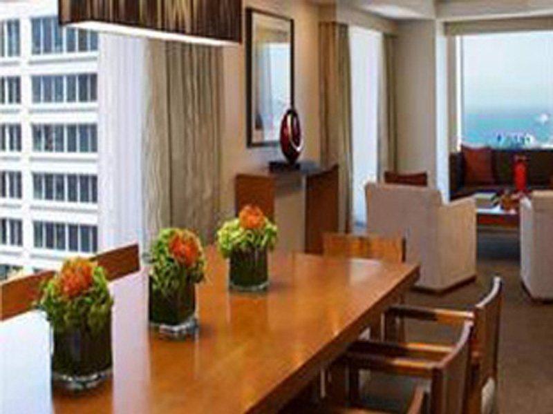 Fars Hotel & Resorts - Bar-Buffet-Pool-Spa Dhaka Zewnętrze zdjęcie